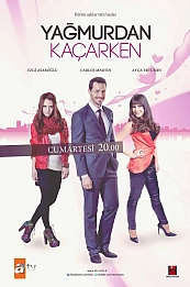 Спасаясь от дождя постер